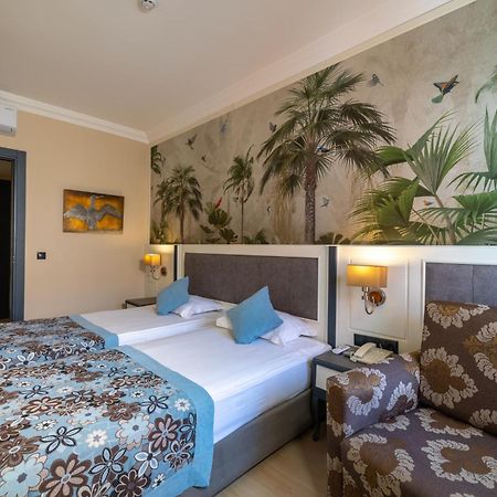 Crystal Paraiso Verde Resort & Spa Bogazkent Exterior foto