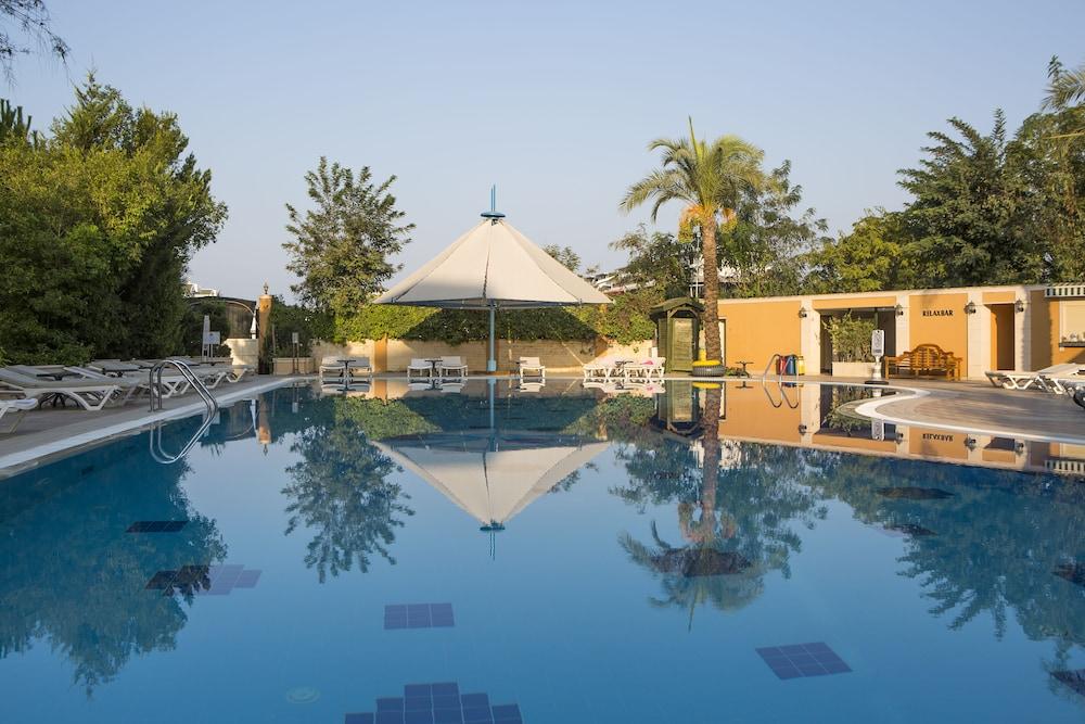 Crystal Paraiso Verde Resort & Spa Bogazkent Exterior foto